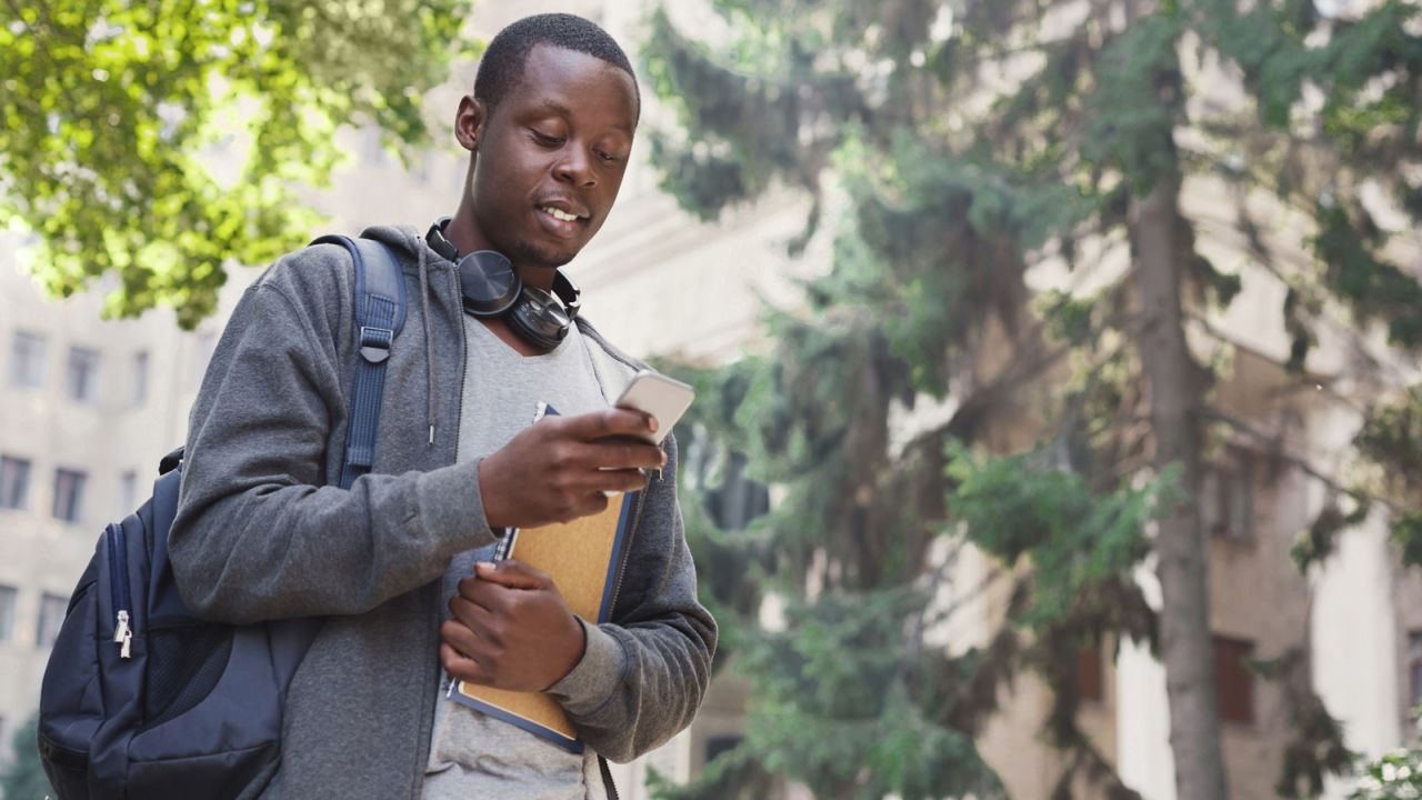 The Chase Freedom Student card can be a great choice for college kids looking for their first credit card.