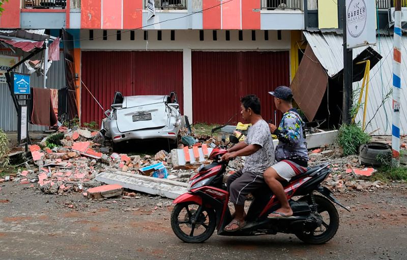 Indonesia Grapples With Earthquake, Flooding, Landslides And Fallout ...