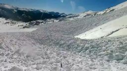 snowboarder caught in avalanche video trnd