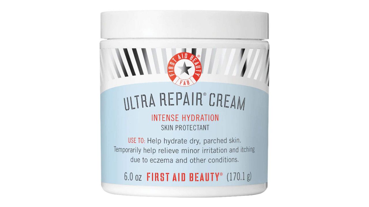 First Aid Beauty Ultra Repair Cream Intense Hydration