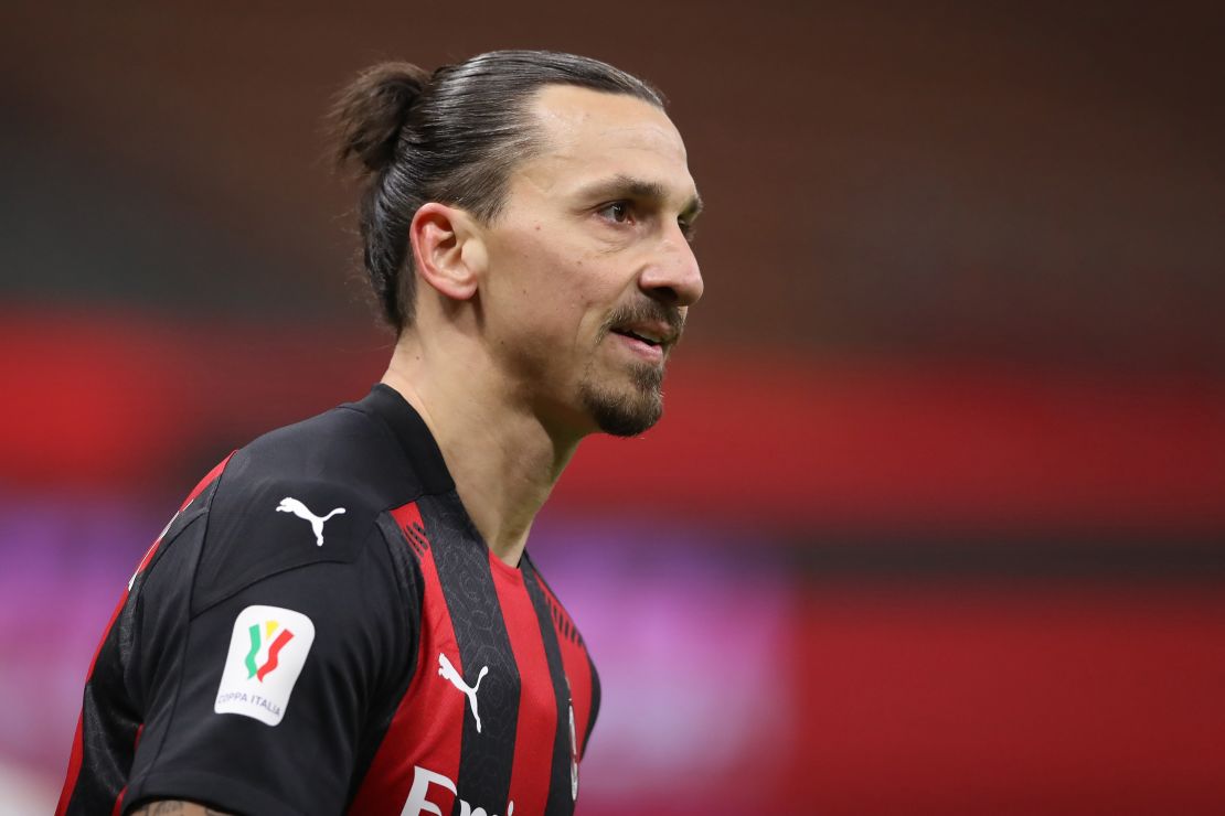 The AC Milan striker Zlatan Ibrahimovic is a keen player of Fortnite. 