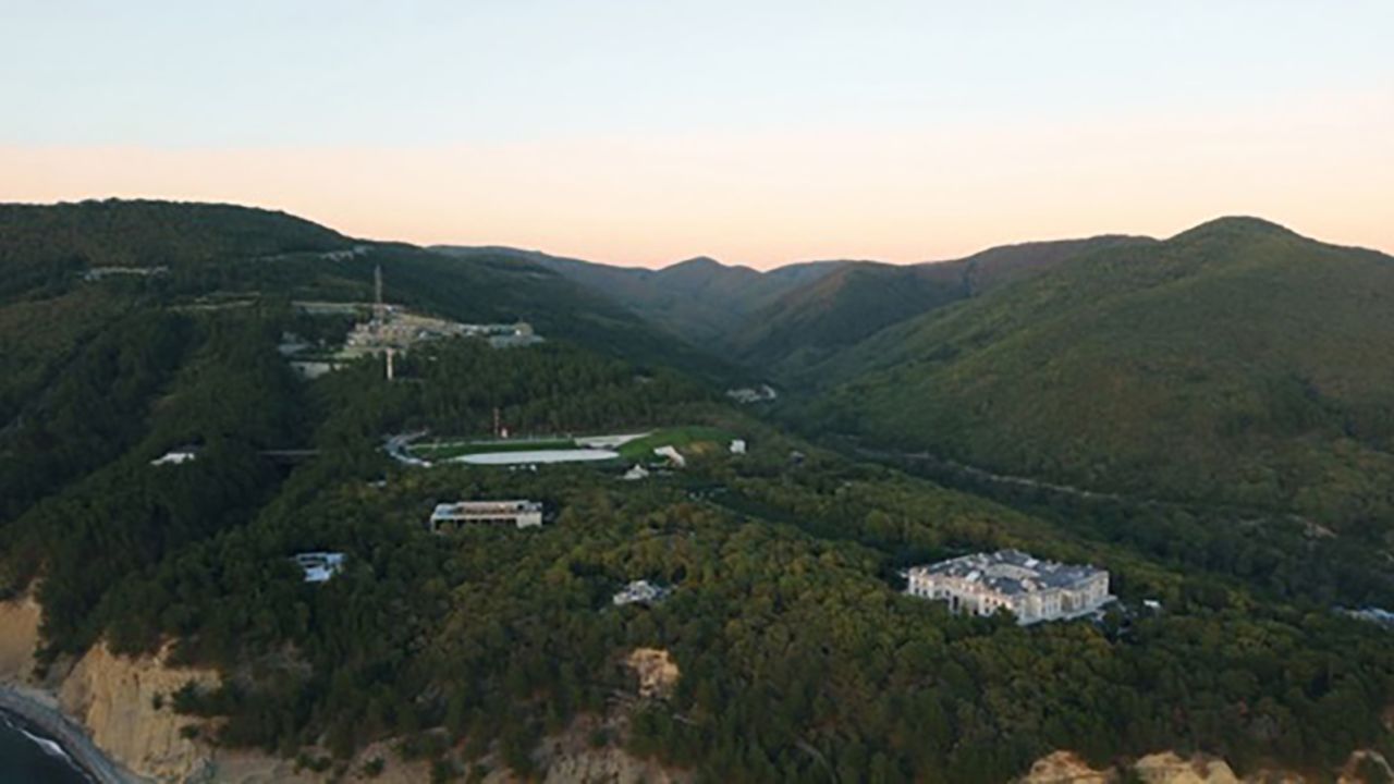 The property on the Black Sea is estimated to be worth $1.4 billion, according to the FBK.