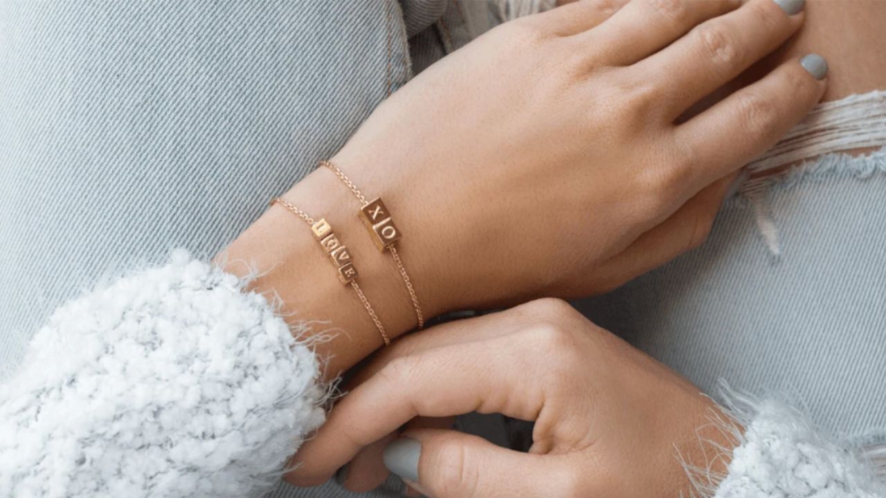 Capsul Heart Block Brass Bracelet 
