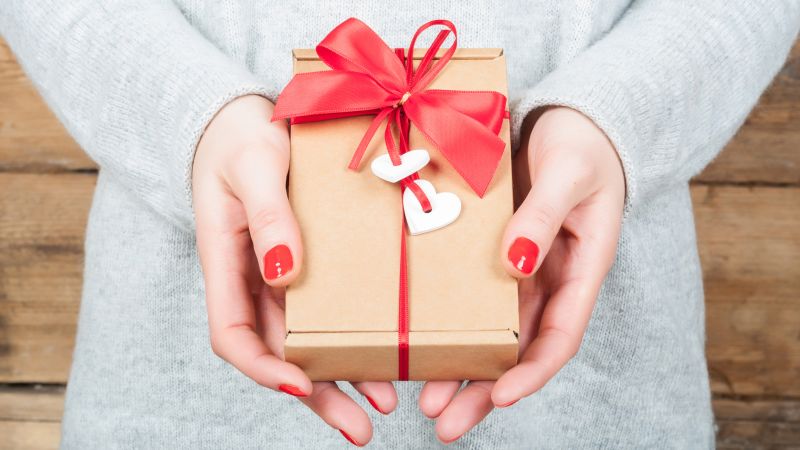 what is the most popular gift for valentine's day