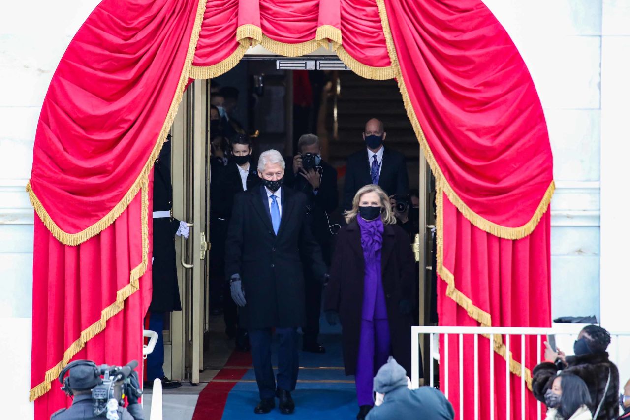 Hillary Clinton also chose to wear purple on inauguration day.