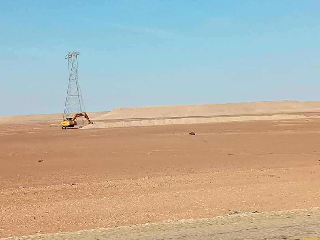 By January 2021, more of the trench digging was captured on camera along the road connecting Sirte to Jufra. 