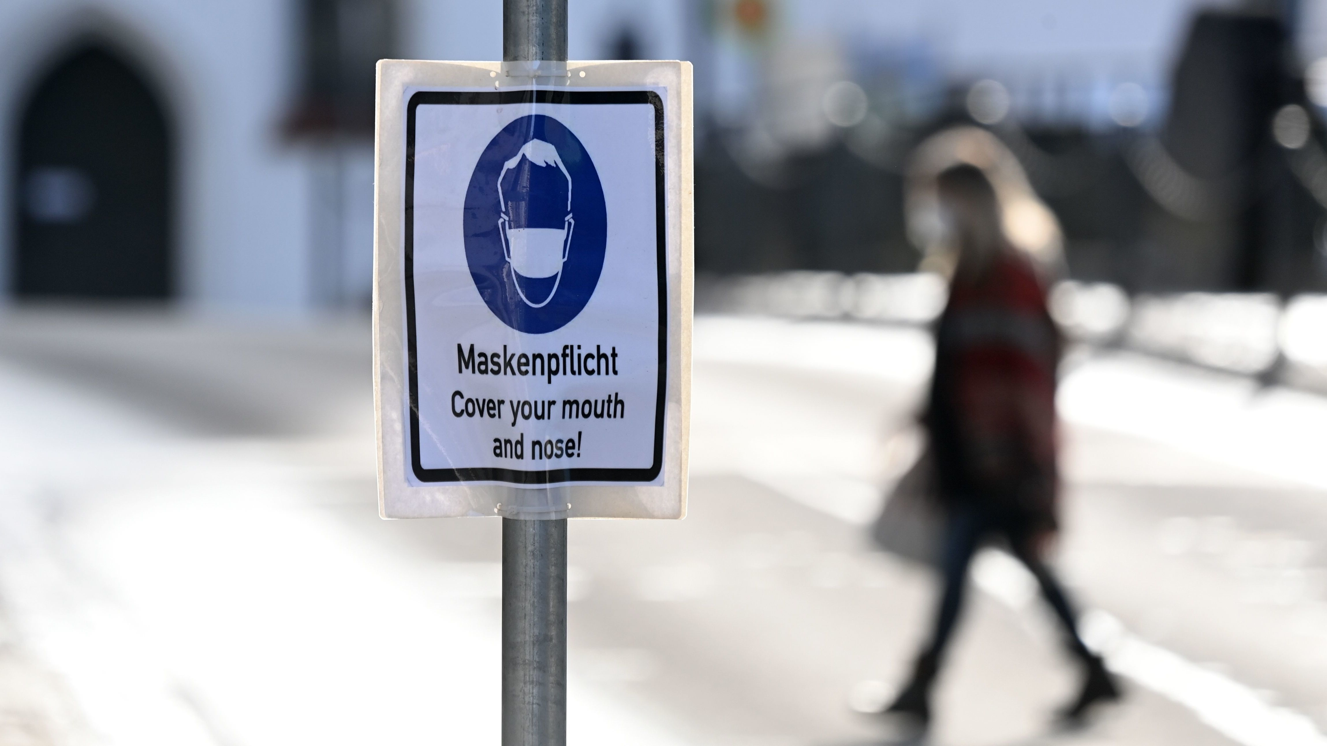 A sign mandating mask-wearing in the city of Fuerstenfeldbruck, southern Germany.