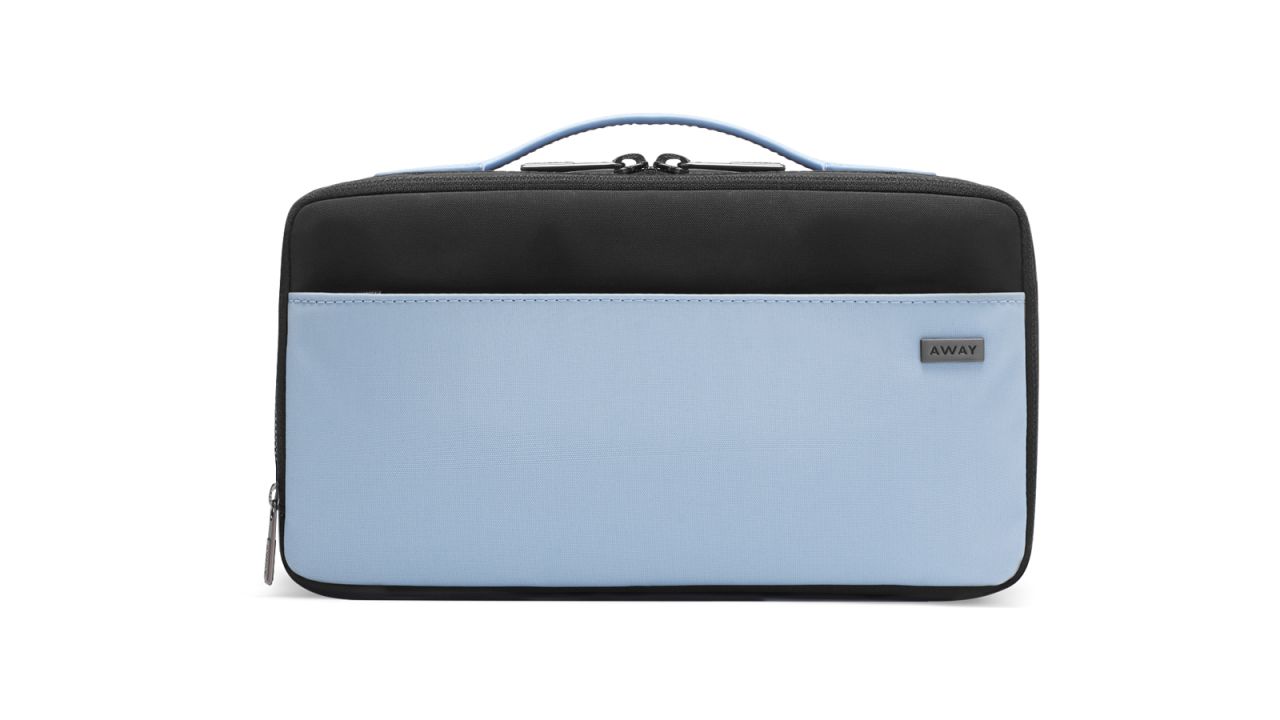 Away x Serena Williams The Expandable Toiletry Case