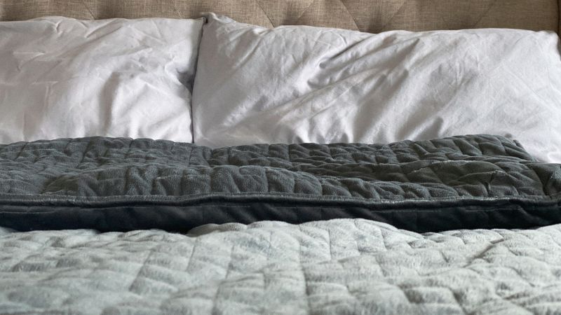 Are weighted blankets good for elderly hot sale