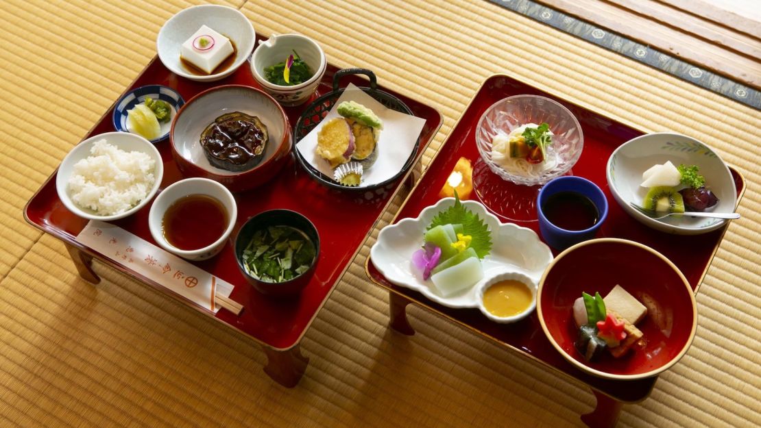 Travelers can experience Koya's famed Buddhist vegetarian cuisine, which includes plenty of tofu. 