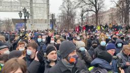 russian youth protests pleitgen dnt vpx
