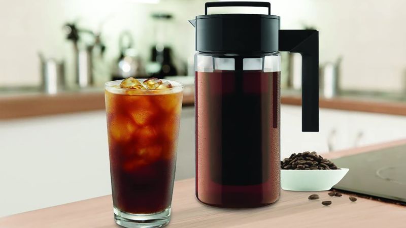 The Takeya Cold Brew Iced Coffee Maker is a perfect way to make refreshing coffee drinks on the go | CNN Underscored