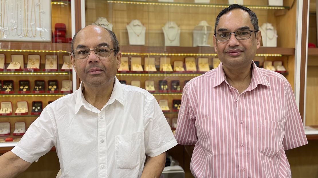 Jayant and Anil Javeri arrived in Dubai from Mumbai in 1971. 
