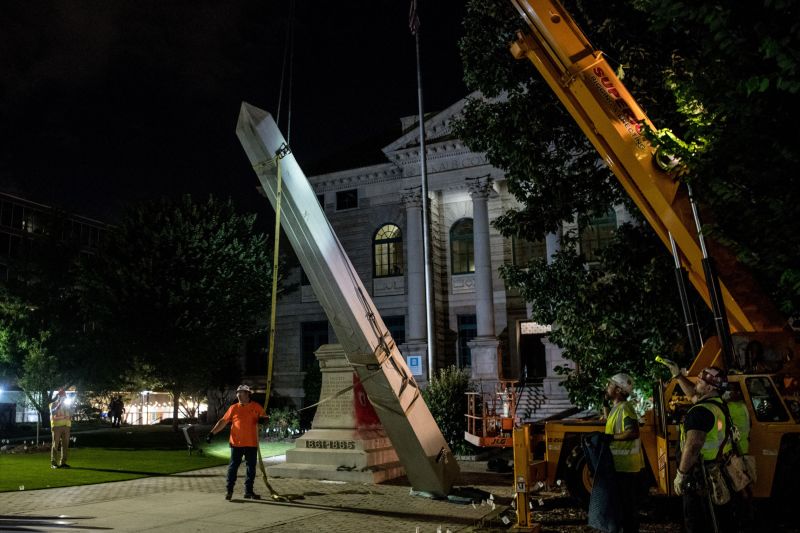 A Georgia City Is Replacing A Confederate Monument With A Statue Of ...