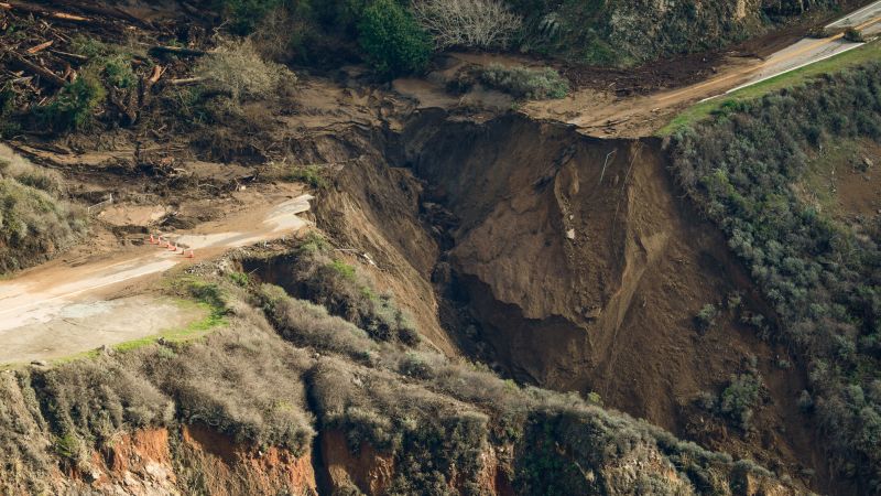 Big Sur Road Collapse A Huge Piece Of Californias Highway 1 Was Washed Out Cnn
