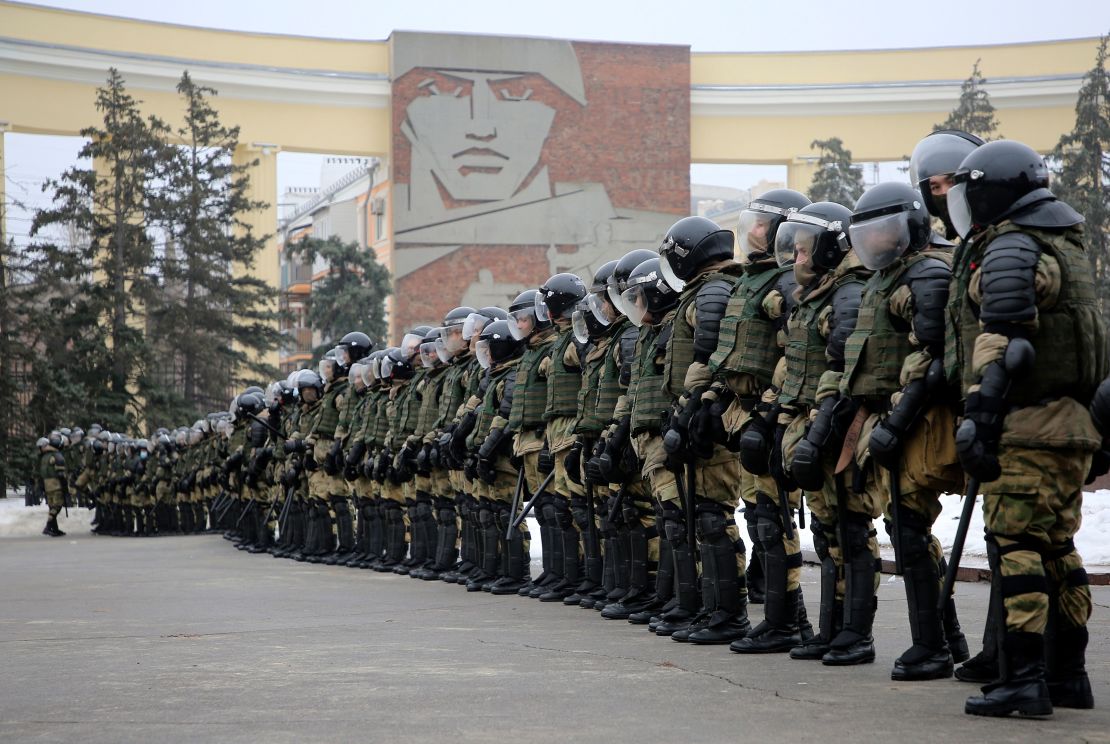 Police block the way during a protest against the detention of Navalny in Volgograd on Sunday.