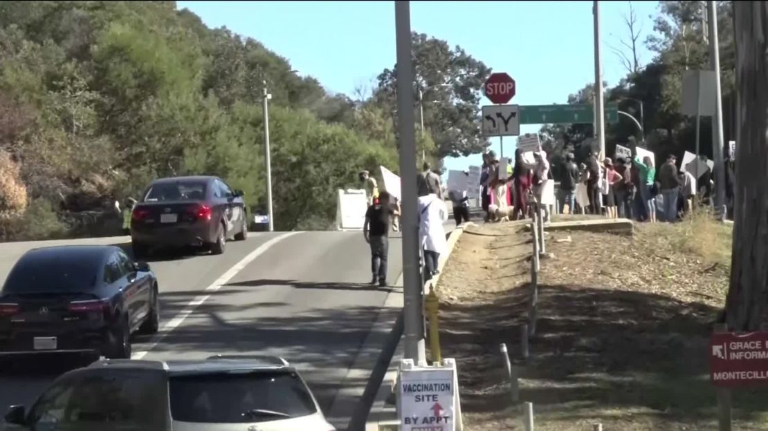 Dodger Stadium Mass Vaccination Site Briefly Shut Down By Anti-vaxxers 