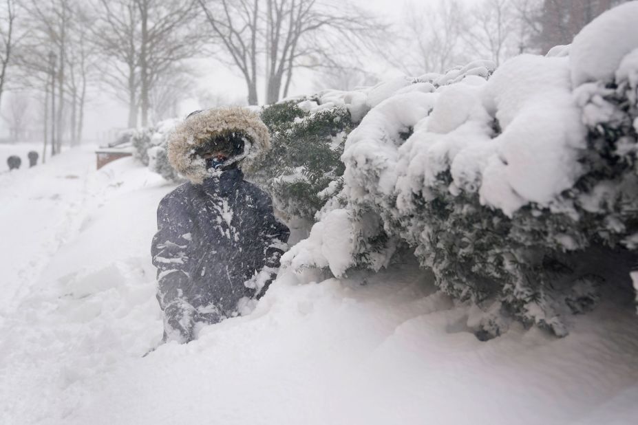 Arturo Diaz, 4, plays in Hoboken, New Jersey, on Monday.