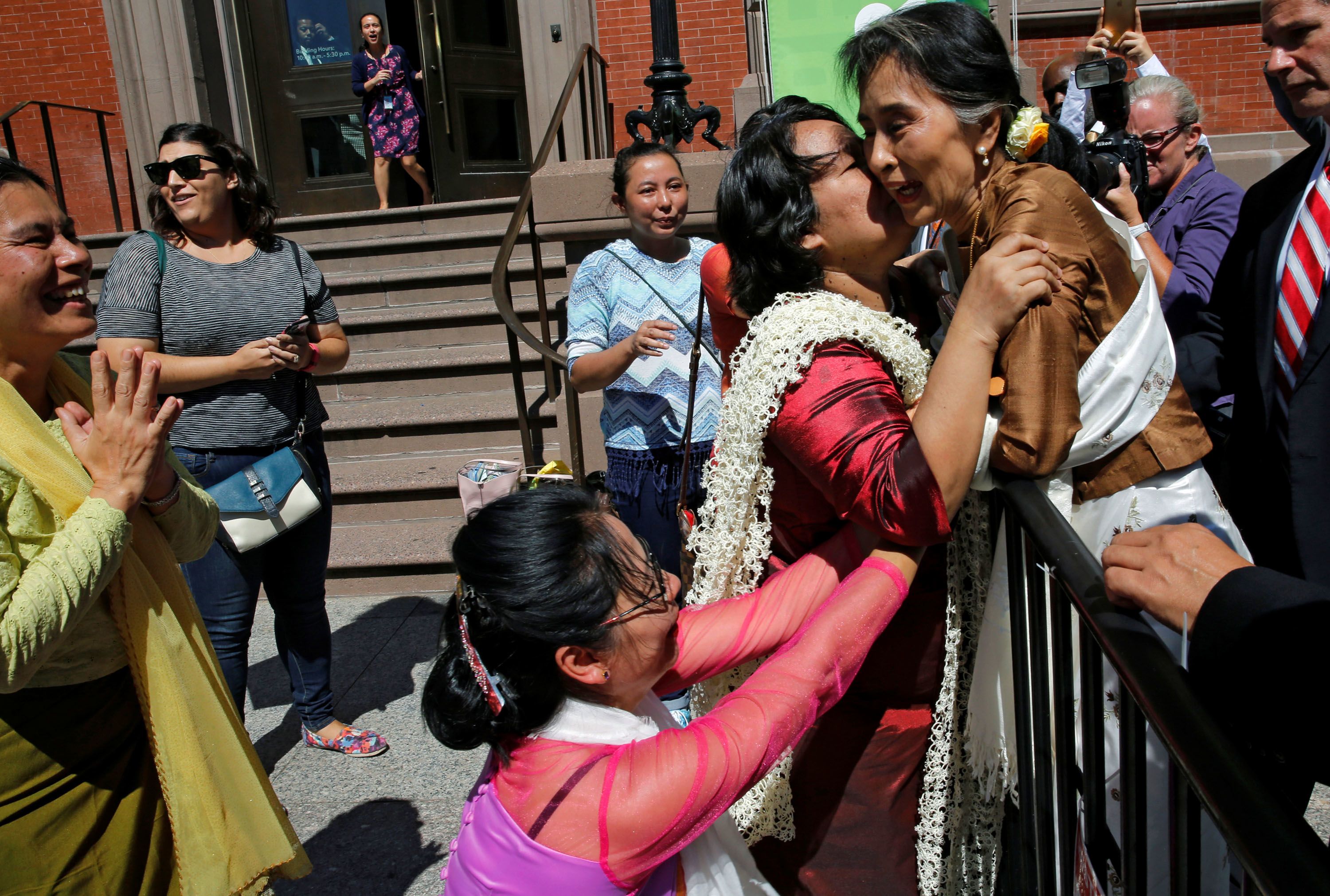 Buddismo di Aung San Suu Kyi