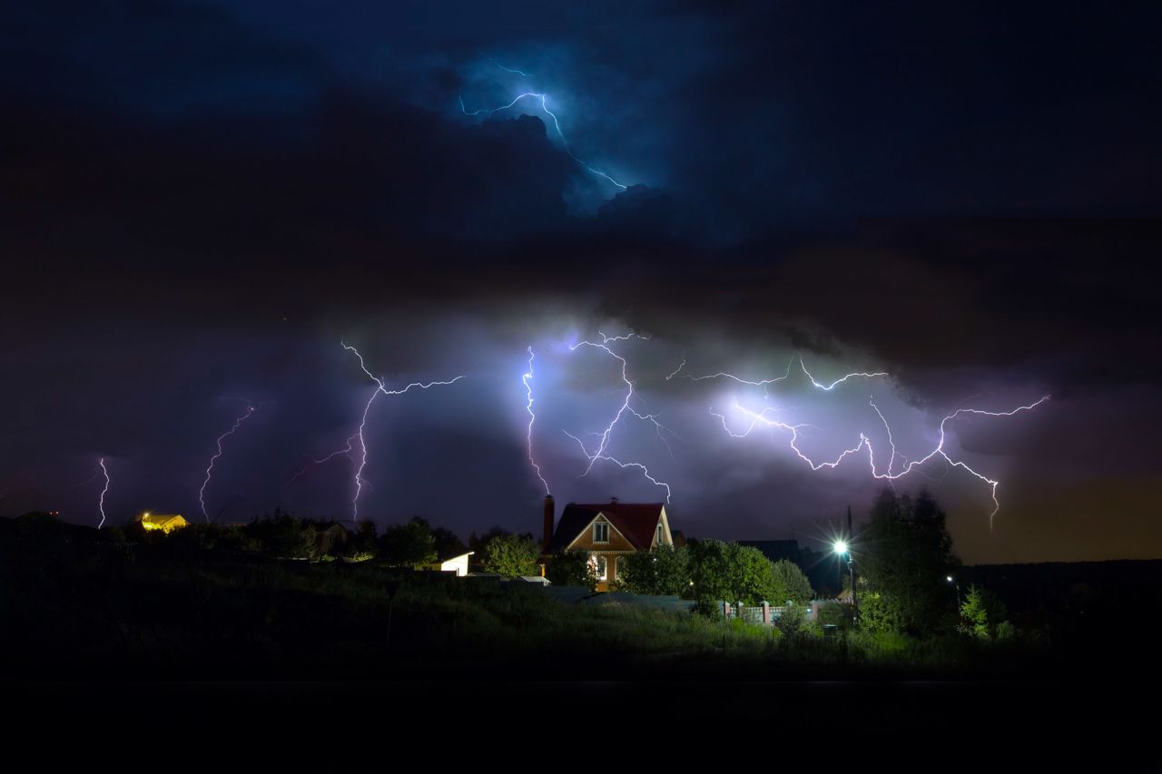 This incredible storm was shot in Russia's Tver region by Alekseev.