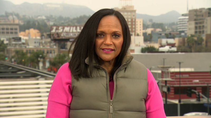 CNN’s Stephanie Elam answers questions about LA’s vaccine rollout and