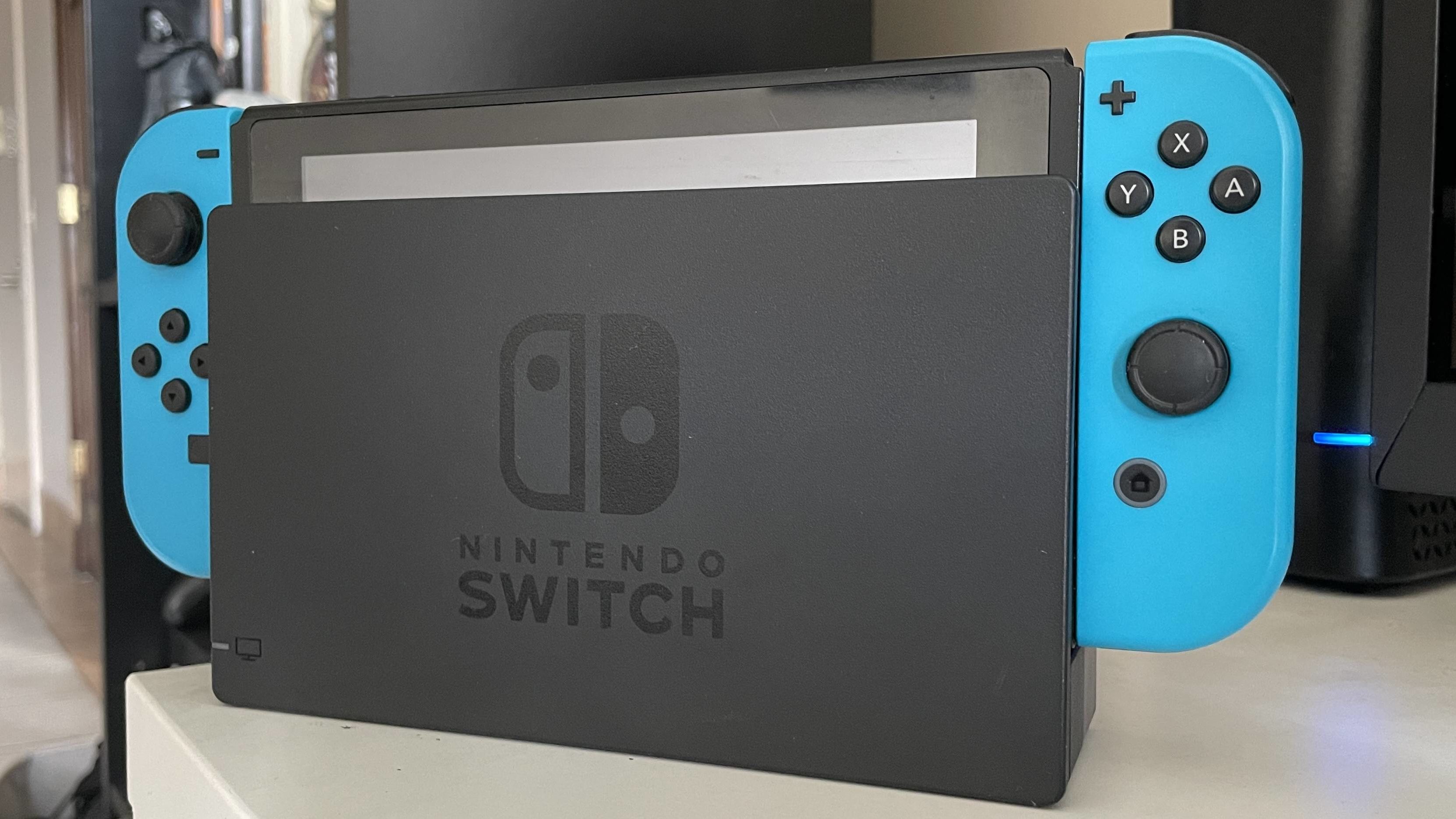 How the new Nintendo Switch V2 compares to the original model
