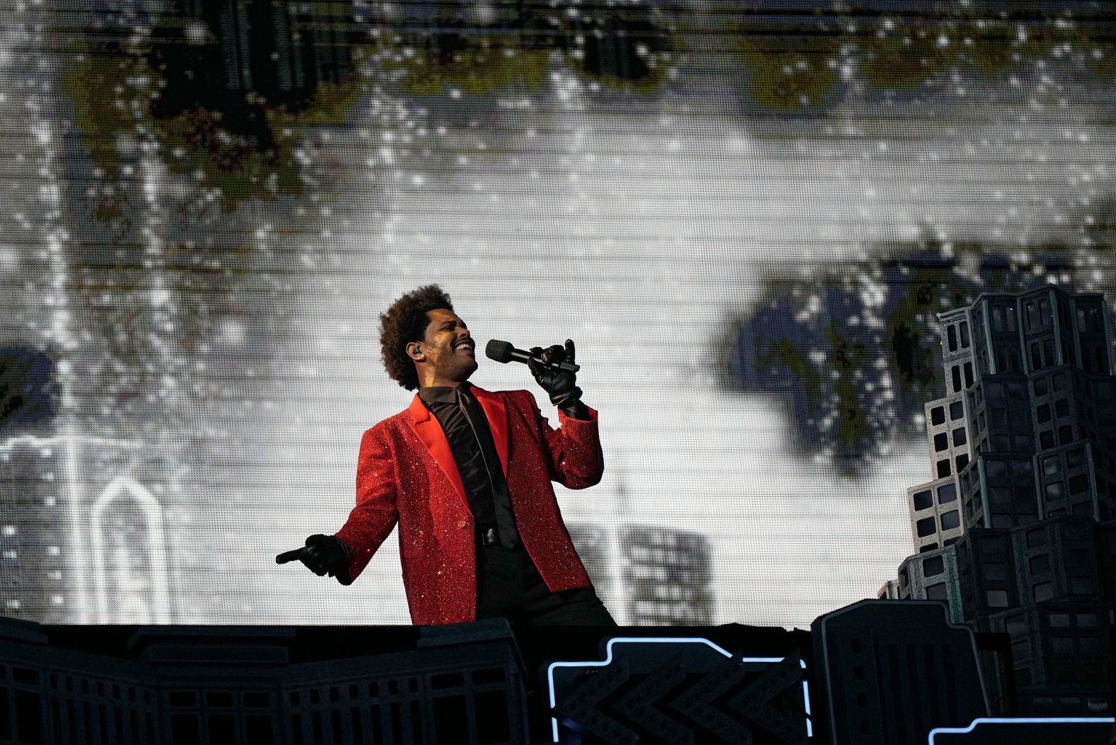 Among the hit songs on The Weeknd's setlist were "The Hills," "Can't Feel My Face" and "I Feel It Coming."