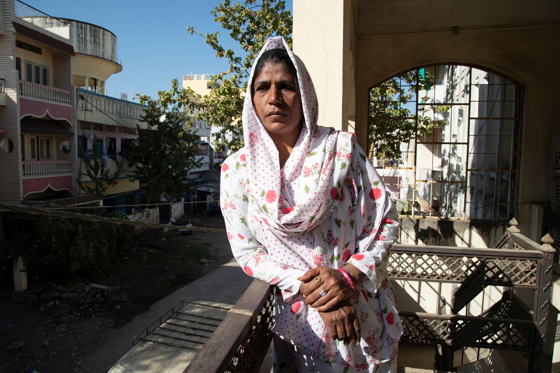 Nasreen is a field worker with Bhopal Group for Information and Action (BGIA) that works with communities affected by the Bhopal gas leak. 