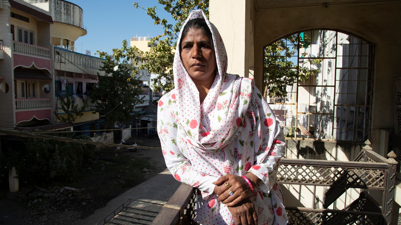 Nasreen is a field worker with Bhopal Group for Information and Action (BGIA) that works with communities affected by the Bhopal gas leak.