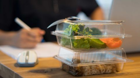 You're off to a good start with a salad for lunch. But try getting away from your desk to eat your midday meal.