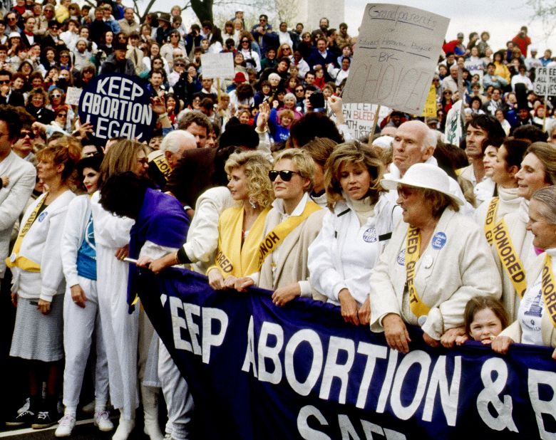 In 1989, Fonda was among the celebrity activists taking part in a March for Women's Lives in Washington, DC.