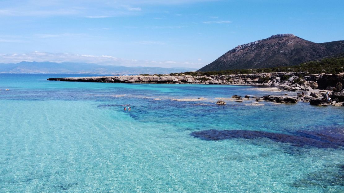 Late last year, Cyprus official revealed plans to drop restrictions for vaccinated travelers.