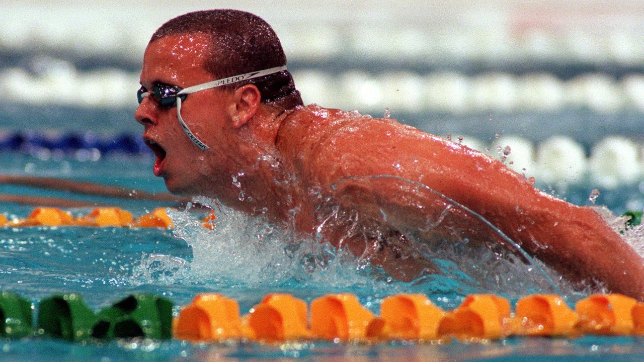 Scott Miller competing at the Qantas FINA World Cup in Australia, 2000.