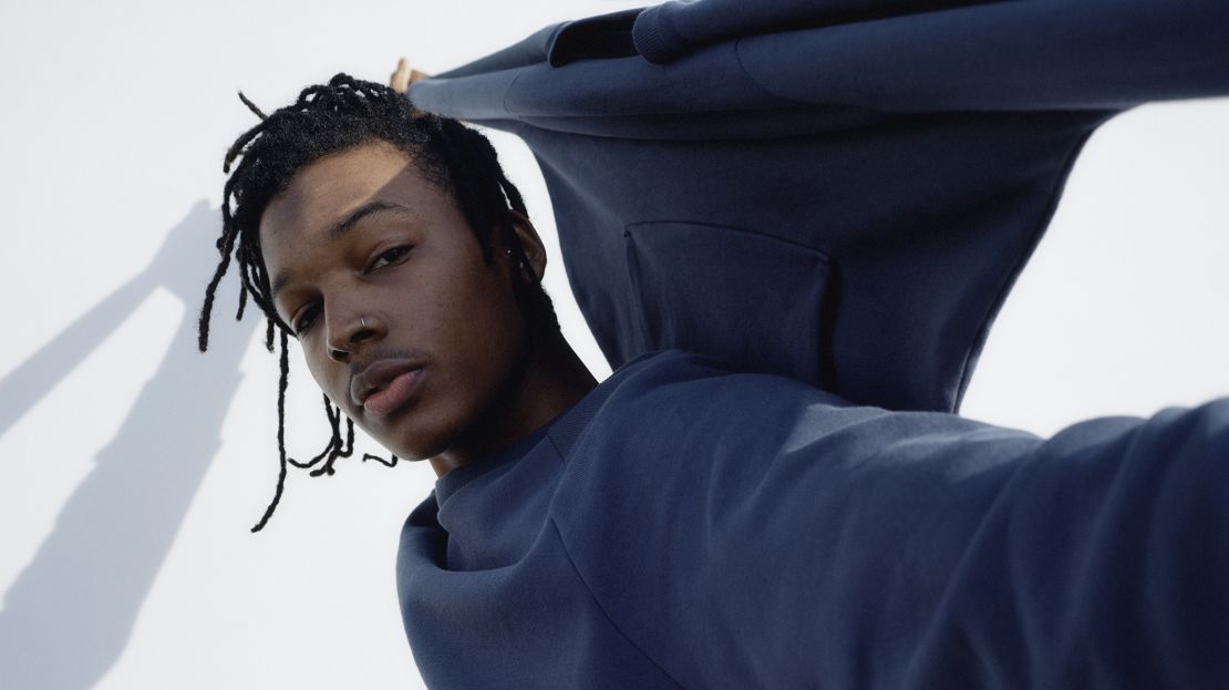Everlane Track