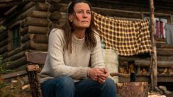 Robin Wright stars as "Edee" in her feature directorial debut LAND, a Focus Features release. Credit : Daniel Power / Focus Features