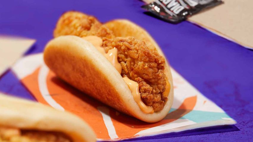 01 Taco Bell crispy chicken sandwich taco