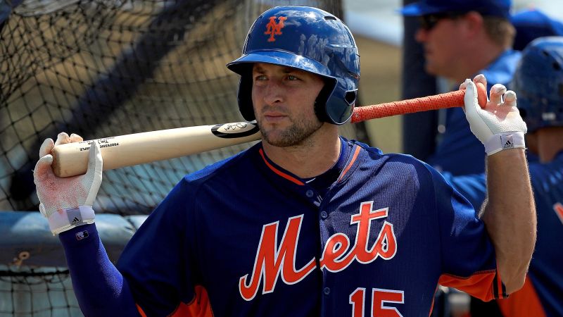 No home runs on Day 2, but Tim Tebow still hitting as fans continue to  flock to Mets facility – New York Daily News