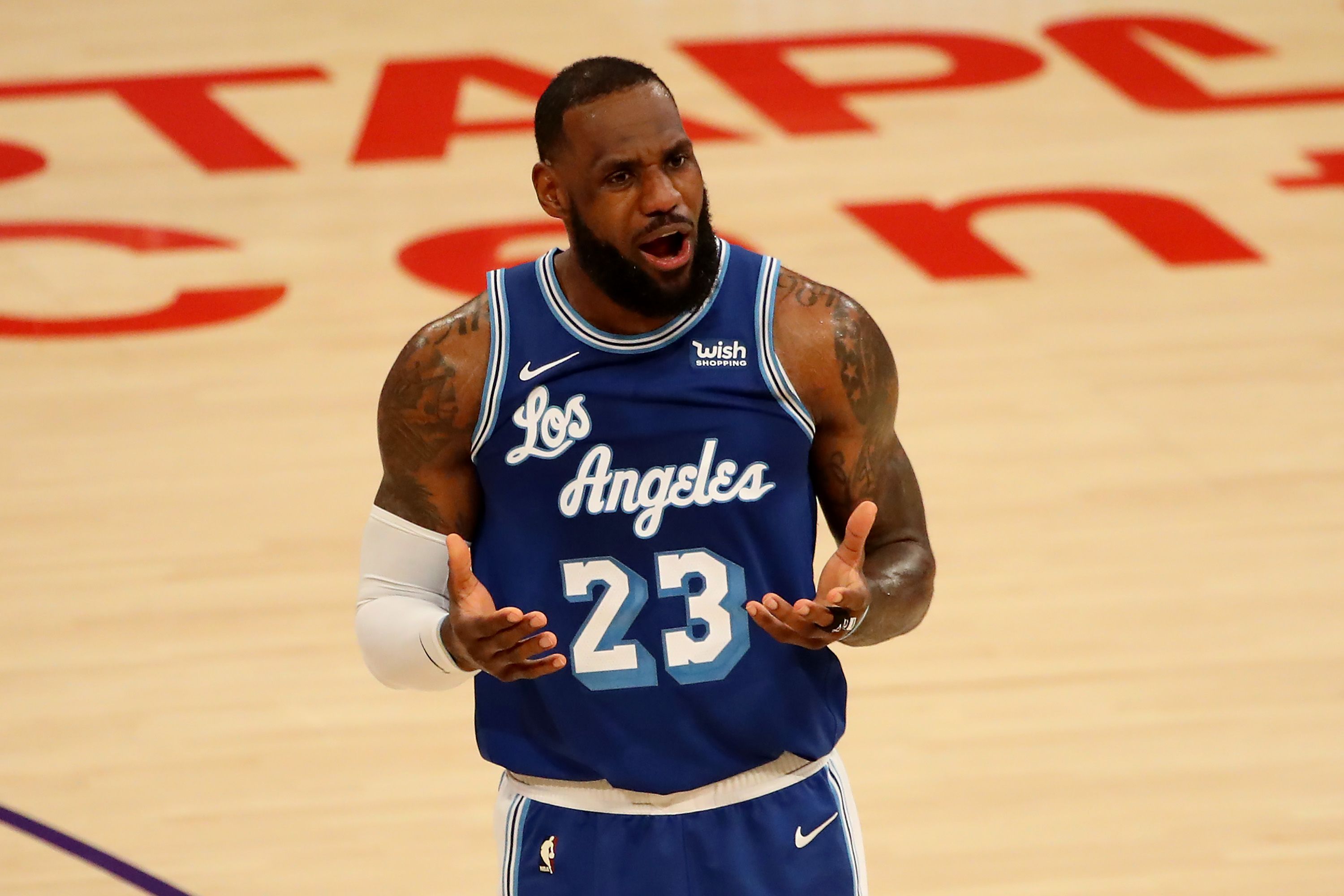 LeBron James Los Angeles Lakers Blue Jersey