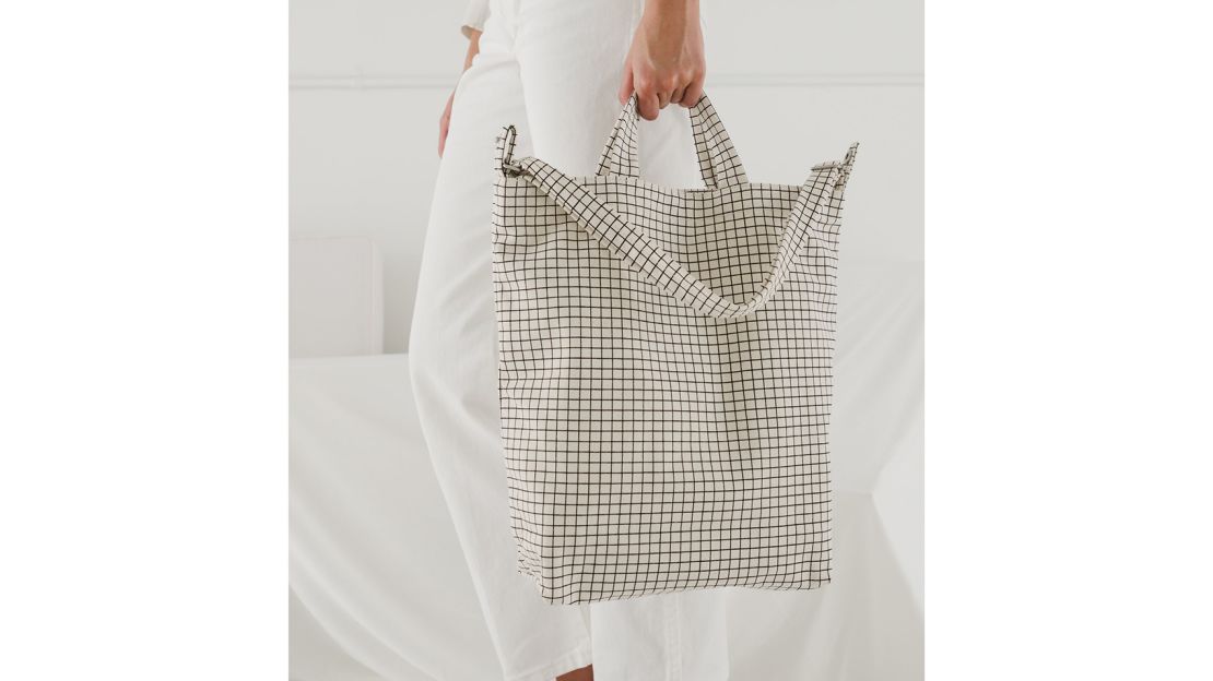 Faure Le Page vs. Goyard vs. Moynat: Which Brand Wins the Tote Bags  Smackdown? - Extrabux