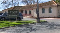oakley california school board resigns