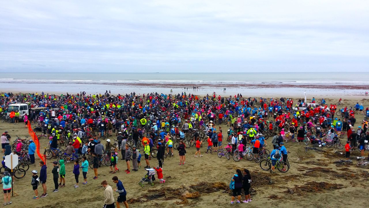 <strong>Good on the go: </strong>Events like the annual Surf to City race from Oreti Beach to Queens Park in Invercargill are an opportunity for the community to come together -- and you'll probably find cheese rolls, too.