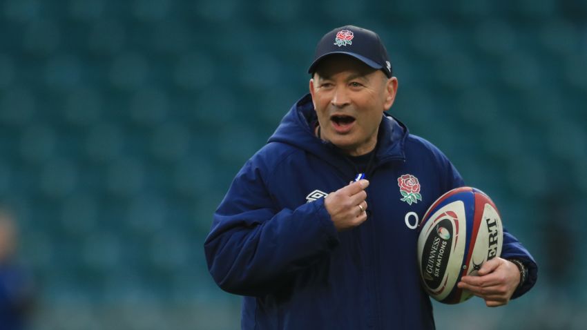 England's coach Eddie Jones attends an England team training session at The Lensbury in Teddington, south west London on February 20, 2021, ahead of the Six Nations rugby union match between England and  Wales on February 27. (Photo by Adam Davy / POOL / AFP) (Photo by ADAM DAVY/POOL/AFP via Getty Images)