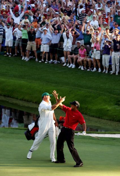 Williams and Wood complete memorable victory for USA over