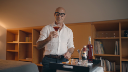 stanley tucci searching for italy bonus negroni _00005601.png