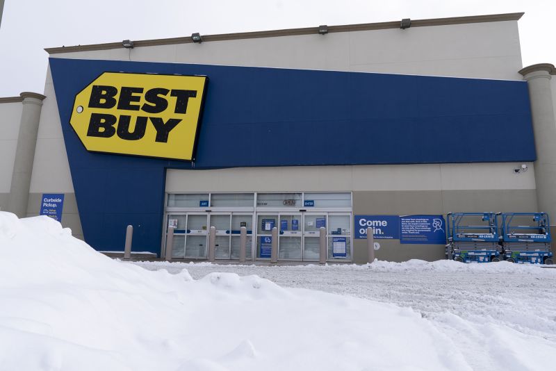 Best Buy just laid off 5 000 workers and will close more stores