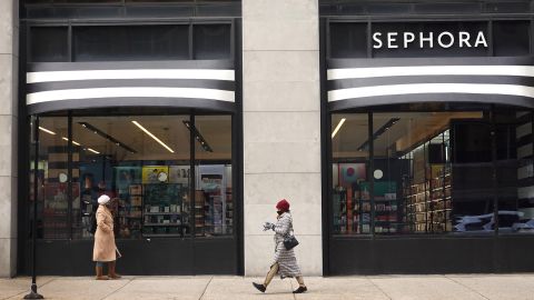 Sephora has launched a same-day delivery service.