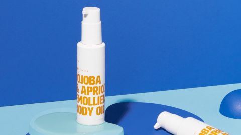 Buff Experts Jojoba & Apricot Emollient Body Oil