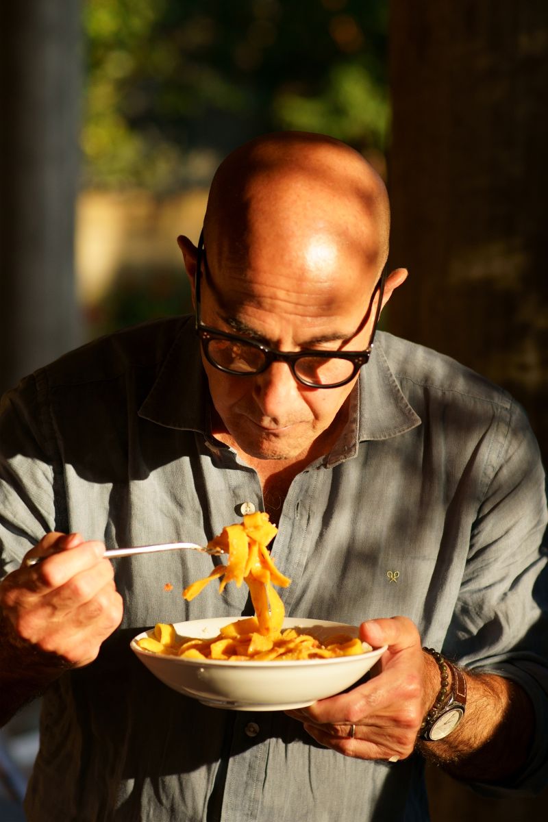 Cnn stanley tucci discount streaming