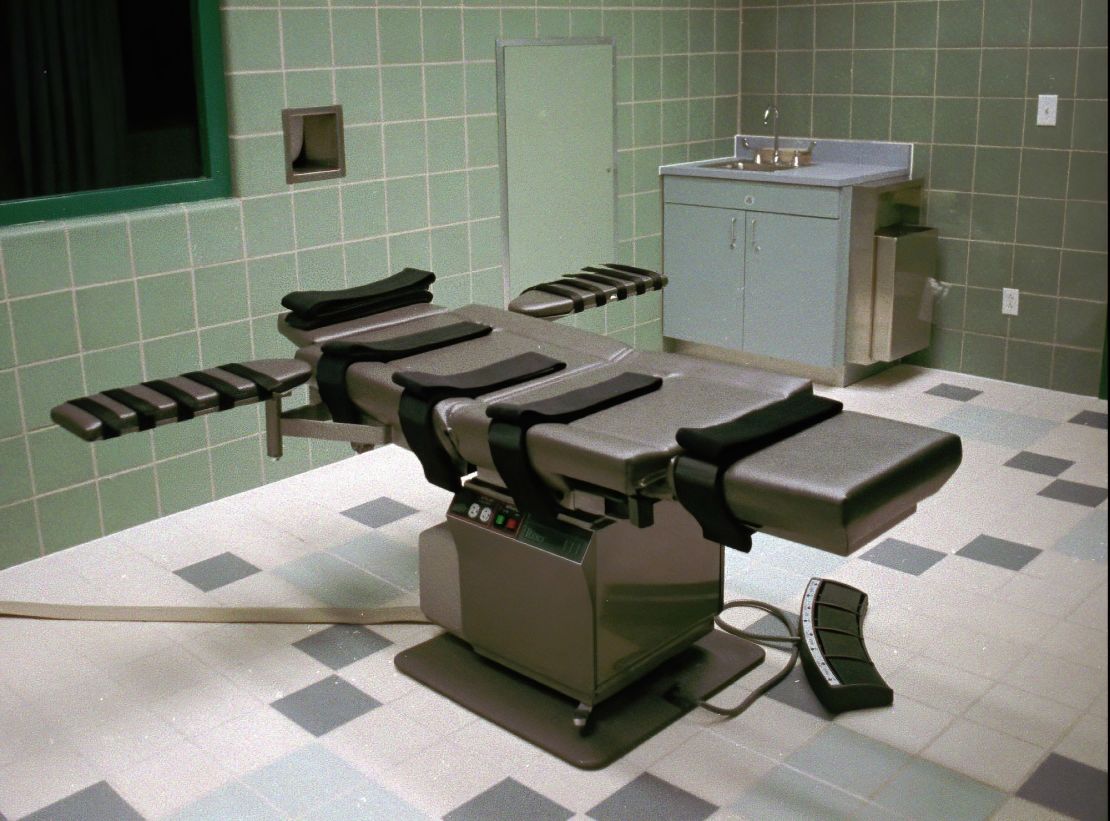 The interior of the execution chamber in the US Penitentiary in Terre Haute is seen in this March 22, 1995, file photo.
