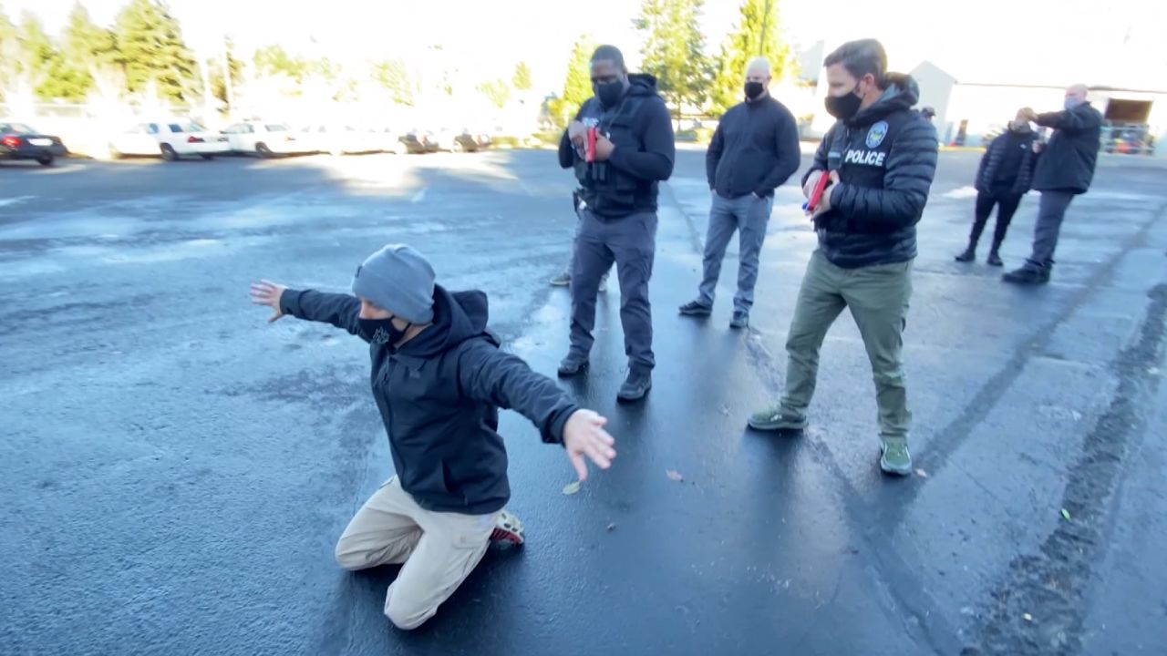 Washington state offers de-escalation training for every police officer working at 300 police departments.
